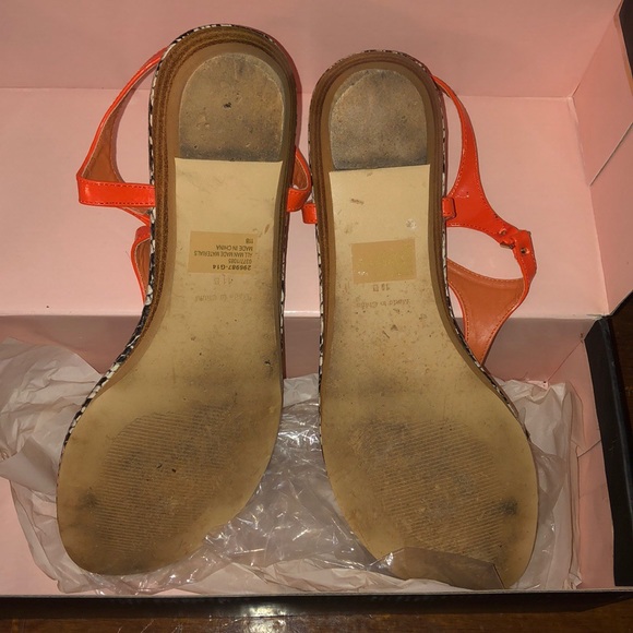 Victoria Secret Sandal - Picture 4 of 4